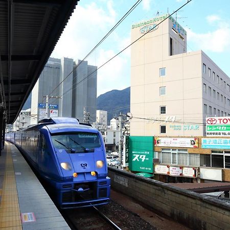 ビジネスホテル スター 別府市 エクステリア 写真